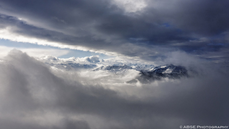 http://blog.absephotography.com/wp-content/uploads/2016/01/soll-austria-mountains-clouds-lights-weather-2bis-800x450.jpg