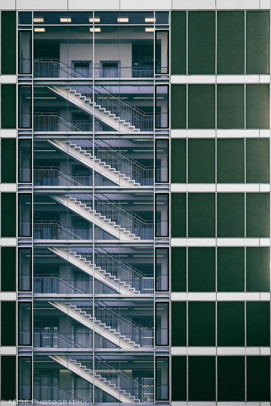 http://blog.absephotography.com/wp-content/uploads/2016/09/building-stairs-green-windows-geometry-munich-urban-533x800.jpg