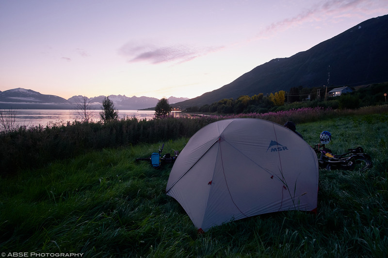 http://blog.absephotography.com/wp-content/uploads/2018/02/Trollvik-norway-camping-sunset-msr-mountainbike-mountains-sea-800x533.jpg
